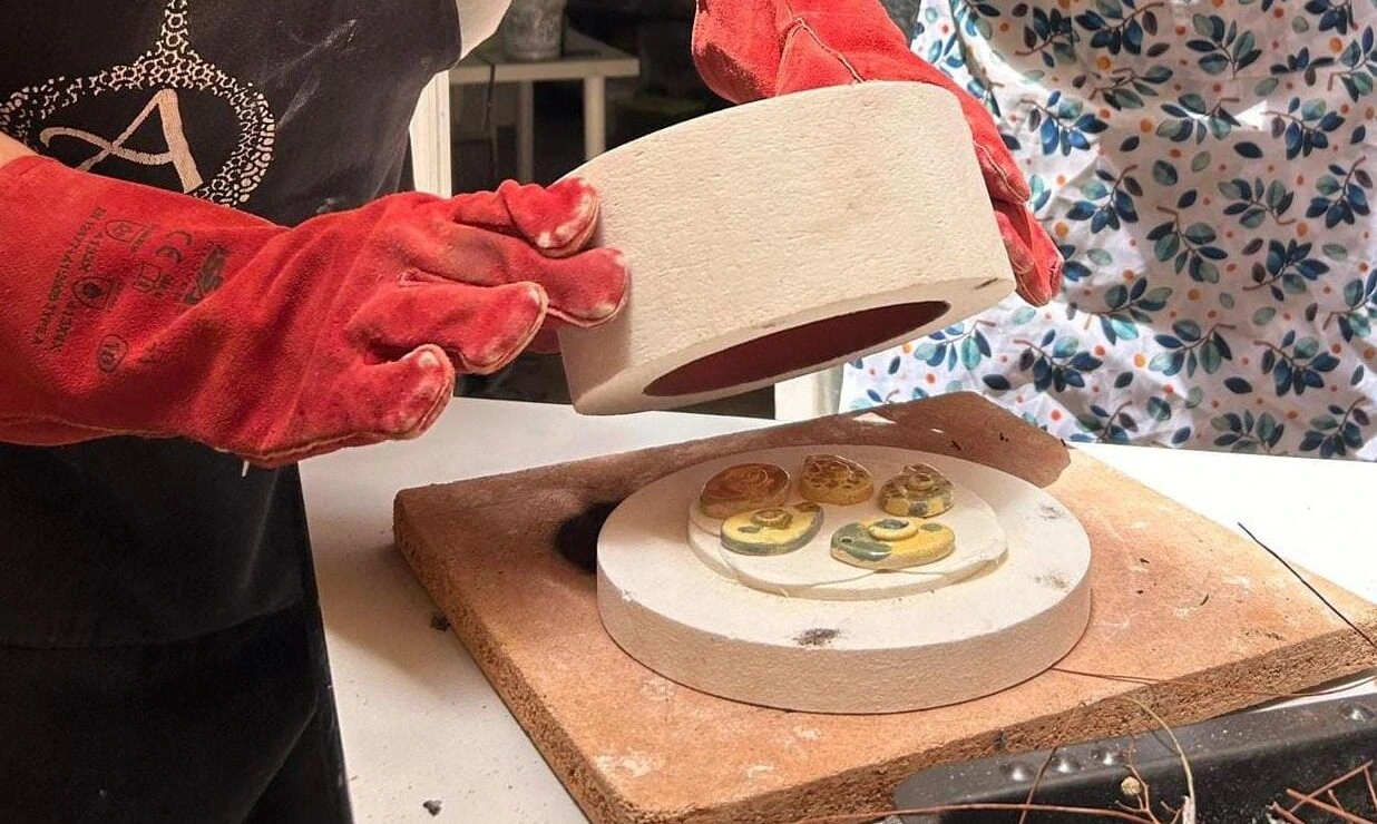 Image for: Joyería con Raku. Tierra, fuego y agua